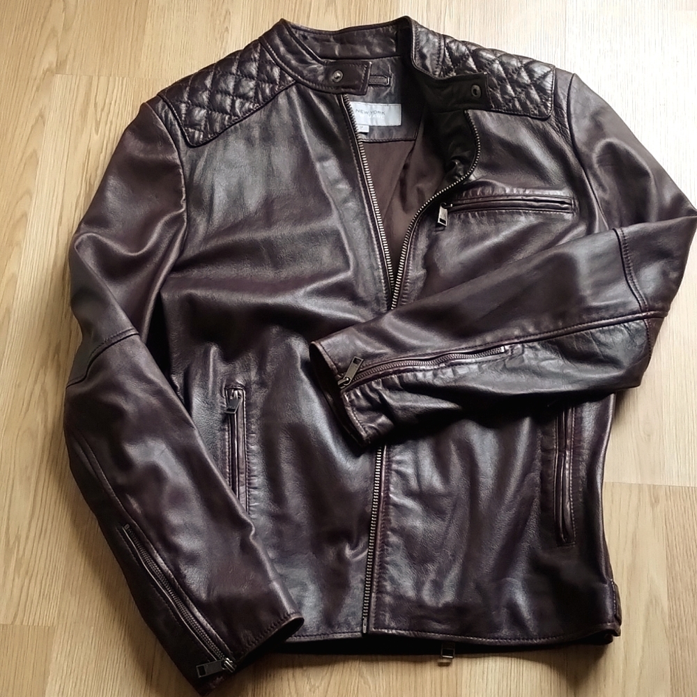 Marc New York Men's leather jacket size Medium Brown.